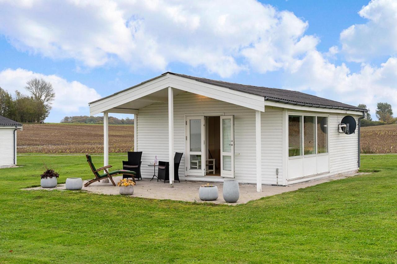 Cozy 2-Bedroom J Seaside Escape At Summerhouse Brenderup 외부 사진